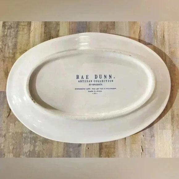 Rae Dunn by Magenta Oval Appetizer Plates MERRY CHRISTMAS Large Red Font Set Of4 - Picture 3 of 3